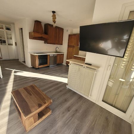 Rooms For Vacation فالوريس المظهر الخارجي الصورة